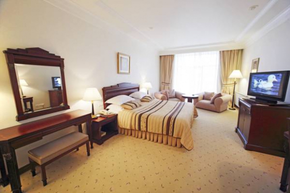 Отель Магистрат отель XII Конференция Импульсные лазеры