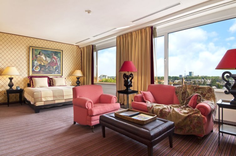 accomodation in Hilton Amsterdam hotel